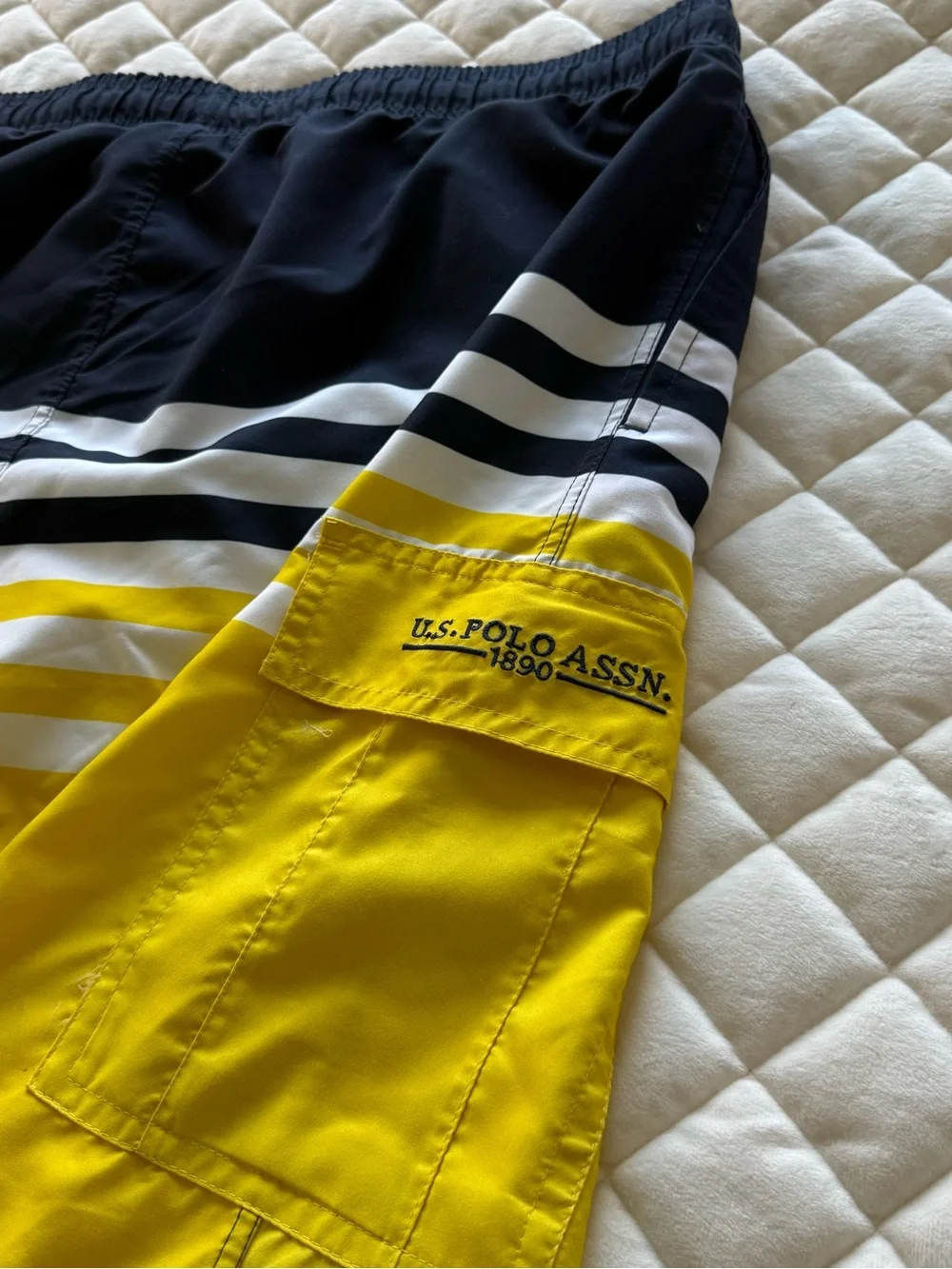 Polo Ralph Lauren Striped Cargo Swim Trunks Men's Size XL Navy Yellow